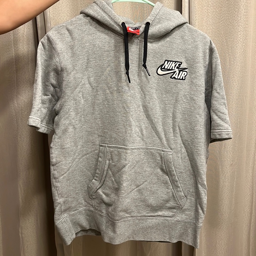 Nike short sleeve drawstring hoody size M